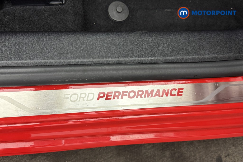 Ford Focus ST Manual Petrol Hatchback - Stock Number (1587837) - 16th supplementary image