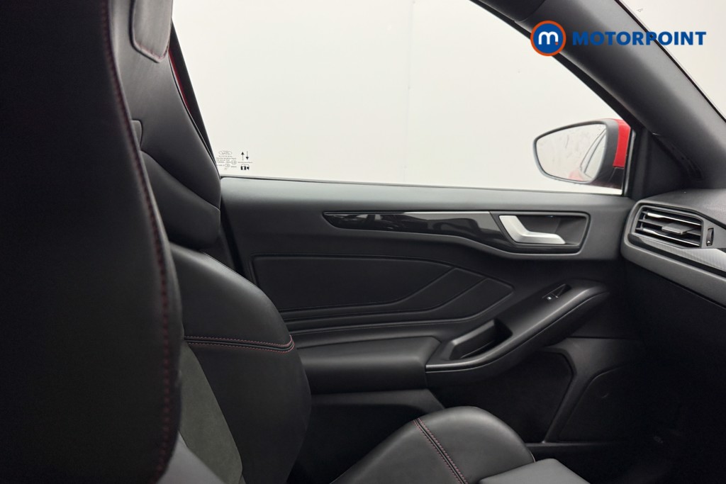 Ford Focus ST Manual Petrol Hatchback - Stock Number (1587837) - 26th supplementary image
