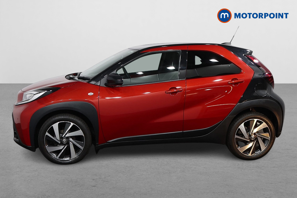 Toyota Aygo X Exclusive Manual Petrol Hatchback - Stock Number (1587945) - Passenger side
