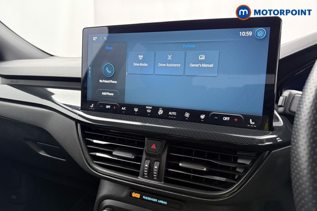 Ford Focus St-Line Vignale Manual Petrol Hatchback - Stock Number (1587958) - 7th supplementary image