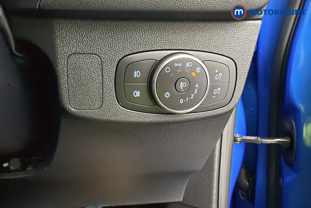 Ford Focus St-Line Vignale Manual Petrol Hatchback - Stock Number (1587958) - 18th supplementary image