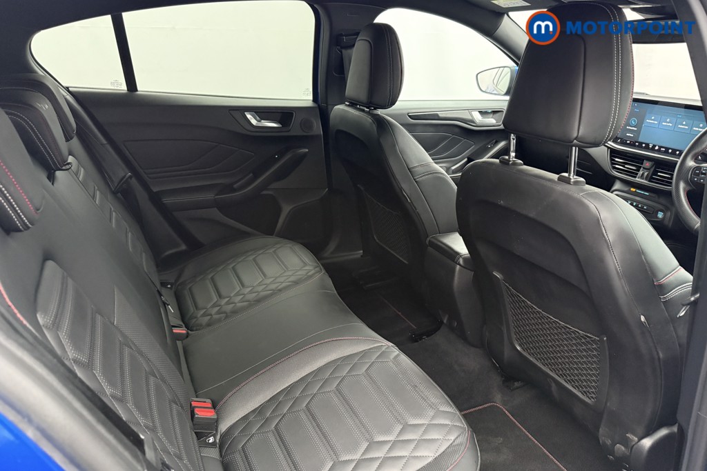 Ford Focus St-Line Vignale Manual Petrol Hatchback - Stock Number (1587958) - 24th supplementary image