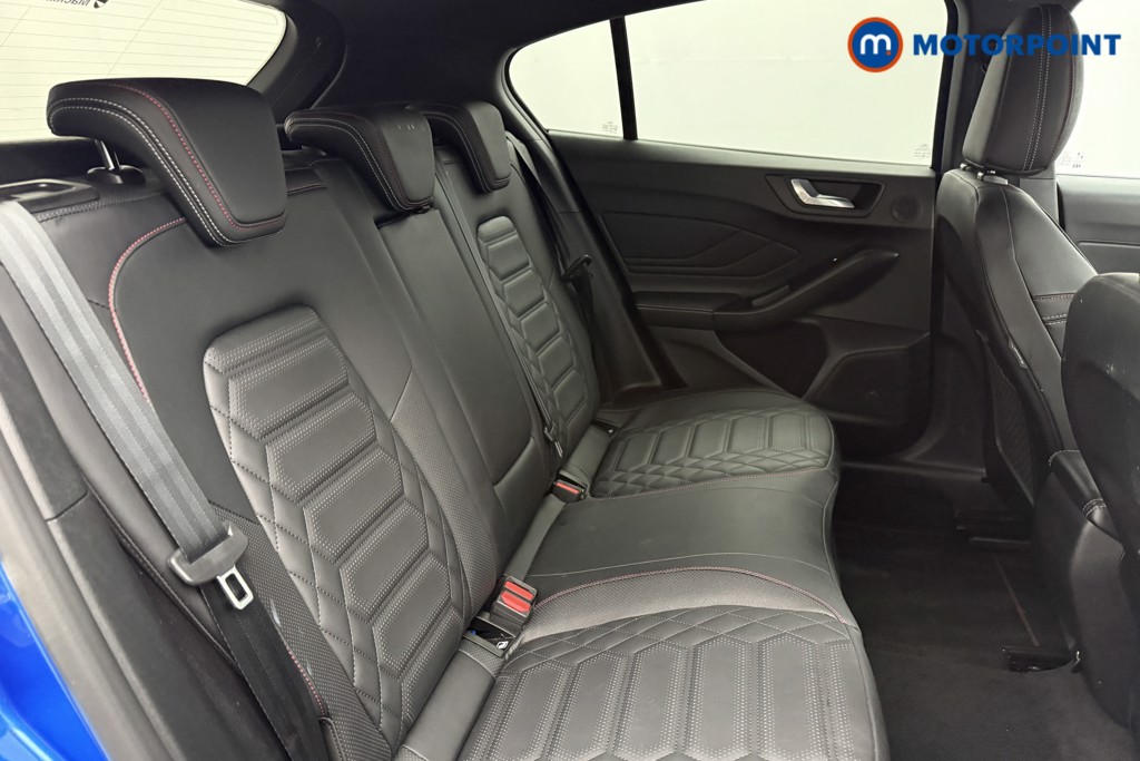 Ford Focus St-Line Vignale Manual Petrol Hatchback - Stock Number (1587958) - 26th supplementary image