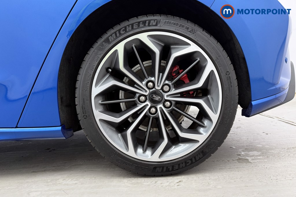 Ford Focus St-Line Vignale Manual Petrol Hatchback - Stock Number (1587958) - 35th supplementary image