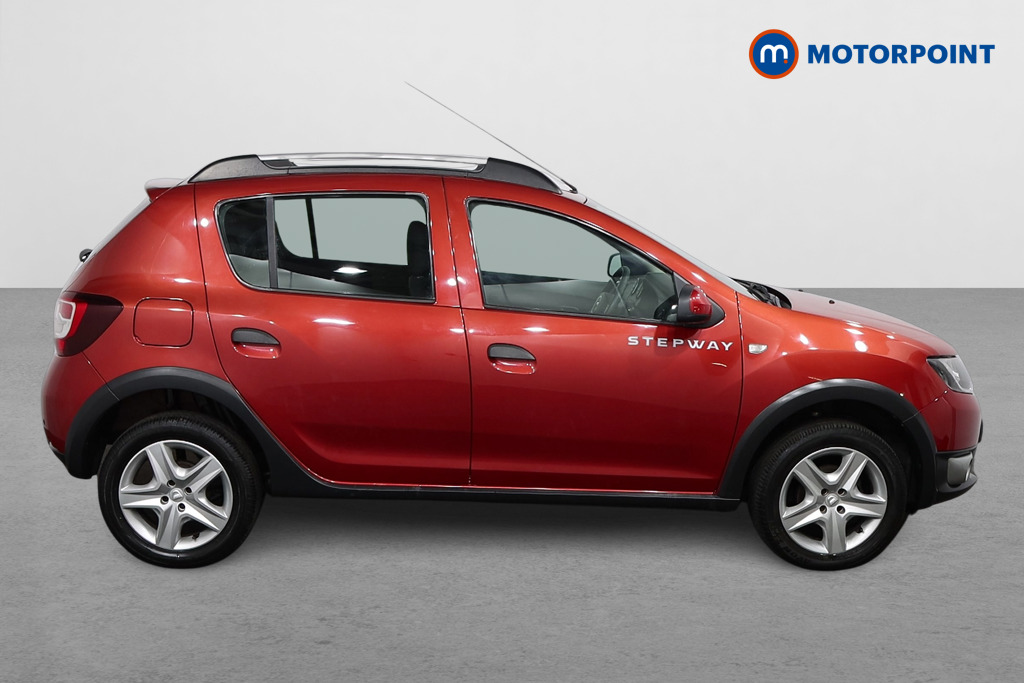 Dacia Sandero Stepway Laureate Manual Petrol Hatchback - Stock Number (1588001) - Drivers side