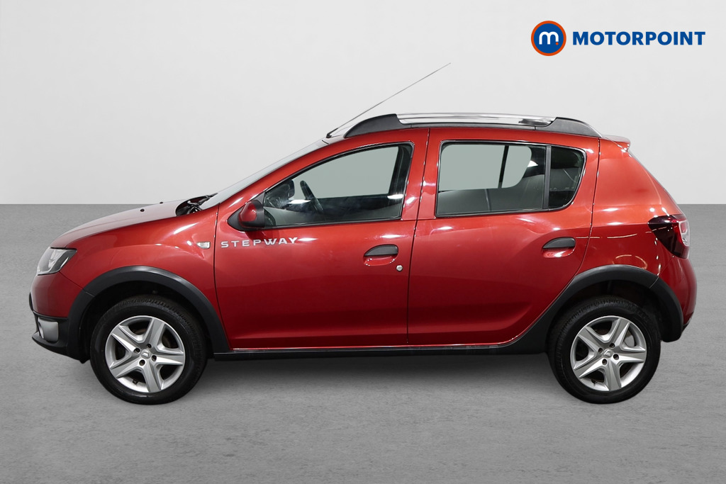 Dacia Sandero Stepway Laureate Manual Petrol Hatchback - Stock Number (1588001) - Passenger side