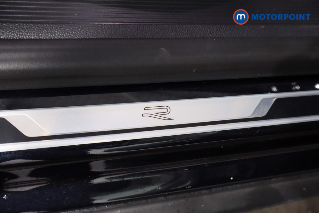 Volkswagen T-Roc R-Line Automatic Petrol Convertible - Stock Number (1588094) - 24th supplementary image