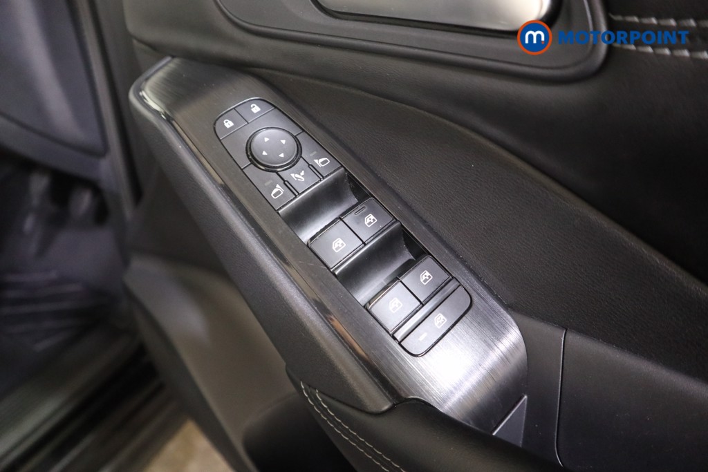 Nissan Qashqai Acenta Premium Manual Petrol SUV - Stock Number (1588145) - 12th supplementary image