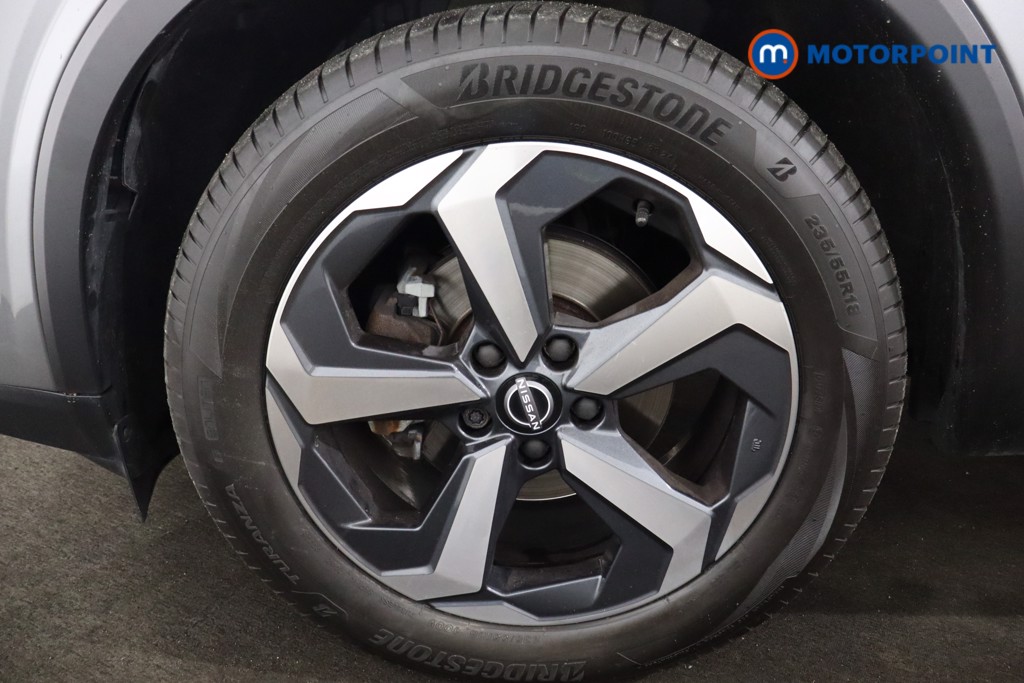 Nissan Qashqai N-Connecta Manual Petrol SUV - Stock Number (1588167) - 27th supplementary image