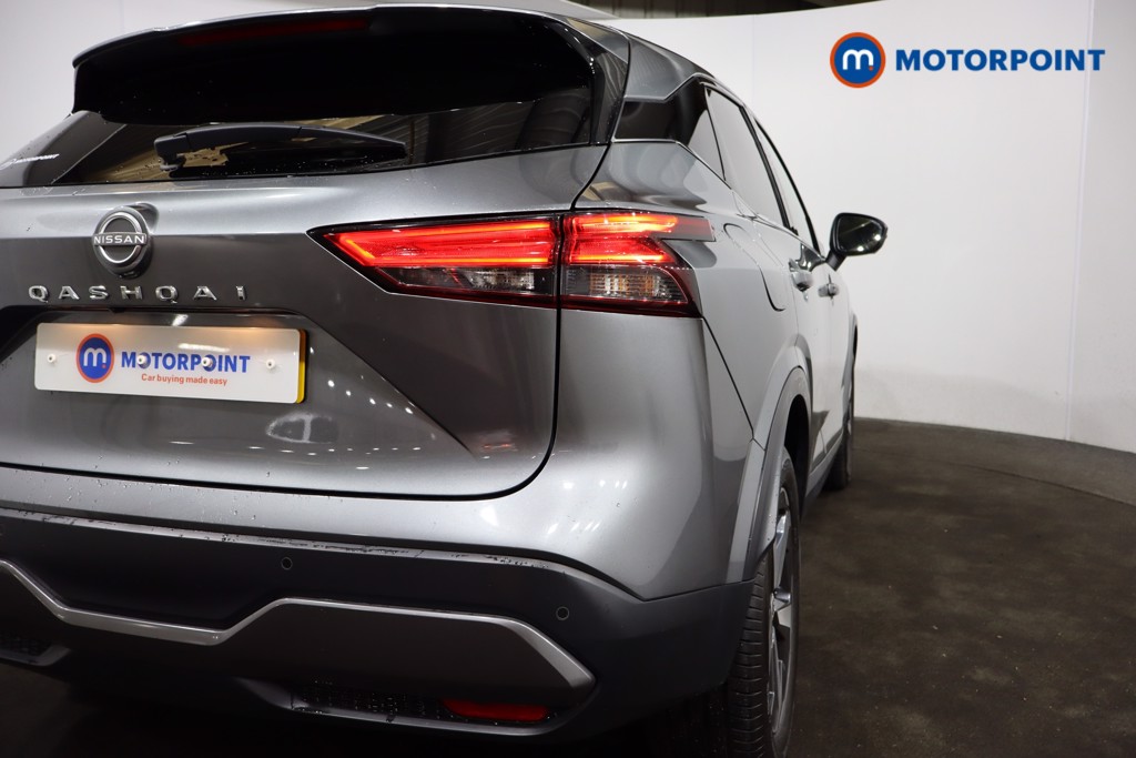 Nissan Qashqai N-Connecta Manual Petrol SUV - Stock Number (1588167) - 30th supplementary image