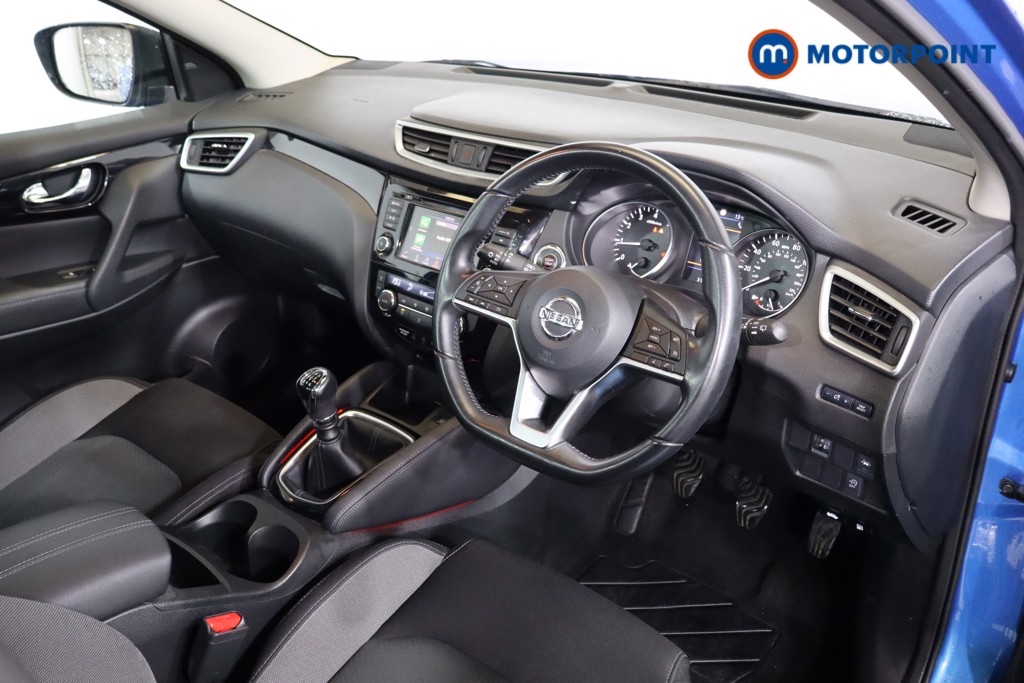 Nissan Qashqai N-Connecta Manual Petrol SUV - Stock Number (1588191) - 1st supplementary image