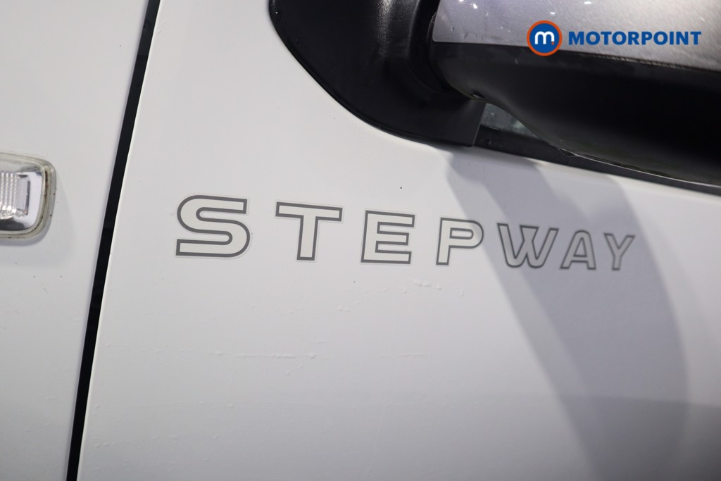 Dacia Sandero Stepway Comfort Manual Petrol Hatchback - Stock Number (1588286) - 28th supplementary image