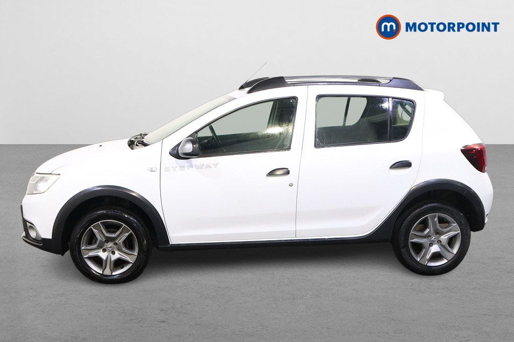 Dacia Sandero Stepway Comfort Manual Petrol Hatchback - Stock Number (1588286) - Passenger side