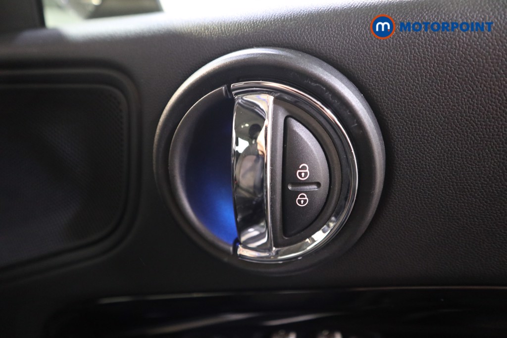 Mini Countryman Cooper S E Classic Automatic Petrol Plug-In Hybrid SUV - Stock Number (1588296) - 13th supplementary image