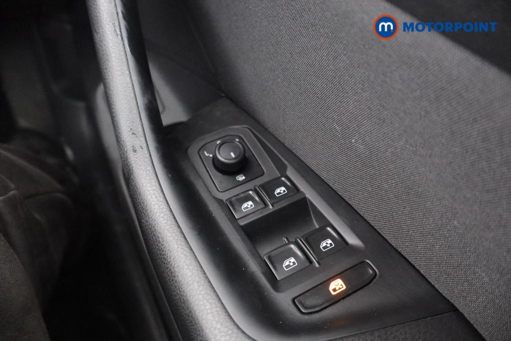 Volkswagen Passat Se Nav Manual Petrol Estate - Stock Number (1588380) - 12th supplementary image