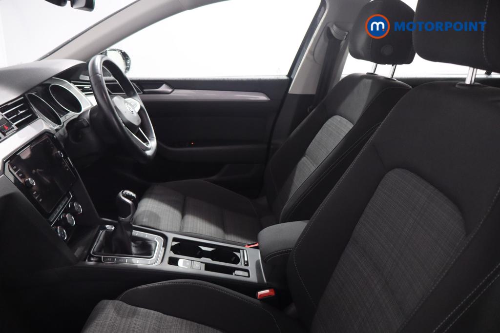 Volkswagen Passat Se Nav Manual Petrol Estate - Stock Number (1588380) - 15th supplementary image