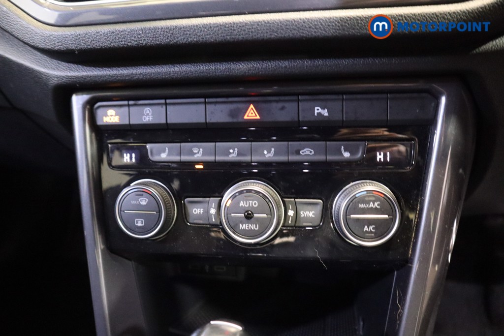 Volkswagen T-Roc R-Line Automatic Petrol SUV - Stock Number (1588541) - 5th supplementary image