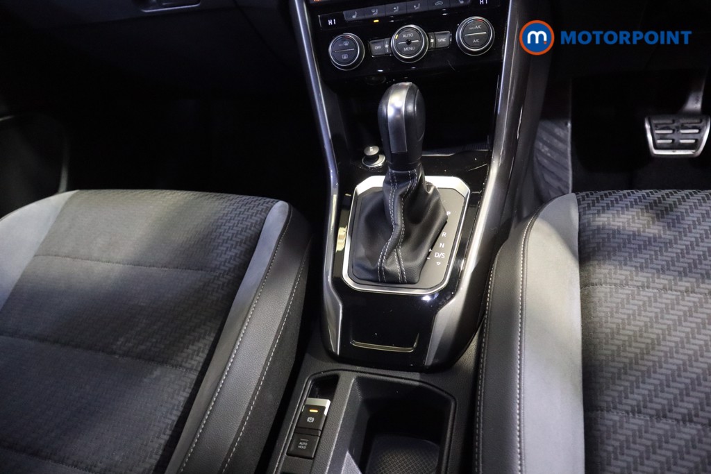 Volkswagen T-Roc R-Line Automatic Petrol SUV - Stock Number (1588541) - 6th supplementary image