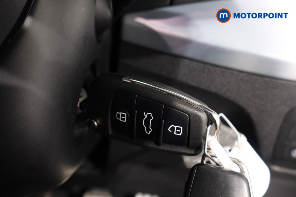 Audi Q2 S Line Manual Petrol SUV - Stock Number (1588737) - 13th supplementary image