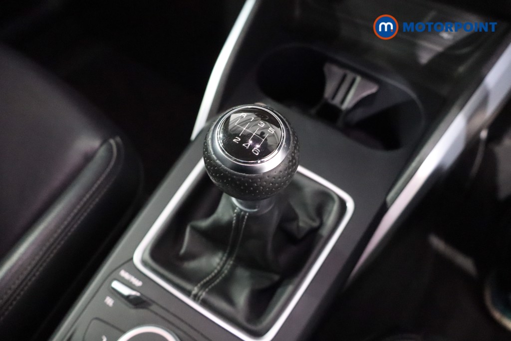 Audi Q2 S Line Manual Petrol SUV - Stock Number (1588737) - 14th supplementary image
