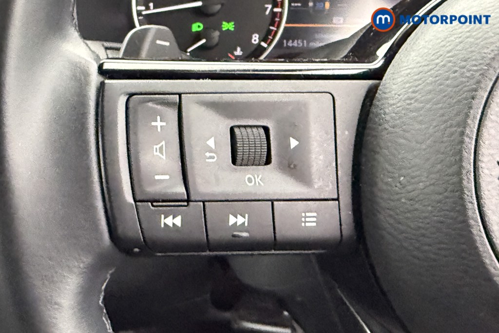 Nissan Qashqai Acenta Premium Automatic Petrol SUV - Stock Number (1588762) - 11th supplementary image