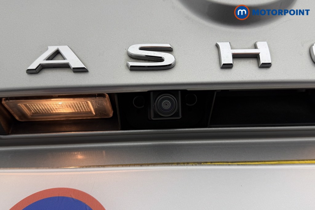 Nissan Qashqai Acenta Premium Automatic Petrol SUV - Stock Number (1588762) - 18th supplementary image