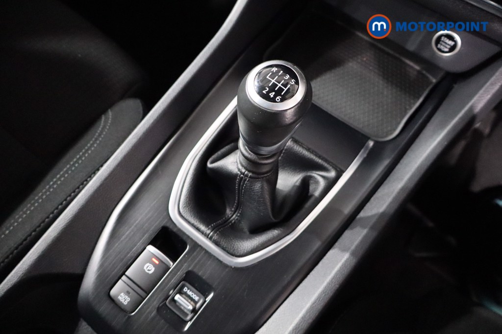 Nissan Qashqai Acenta Premium Manual Petrol SUV - Stock Number (1588773) - 14th supplementary image