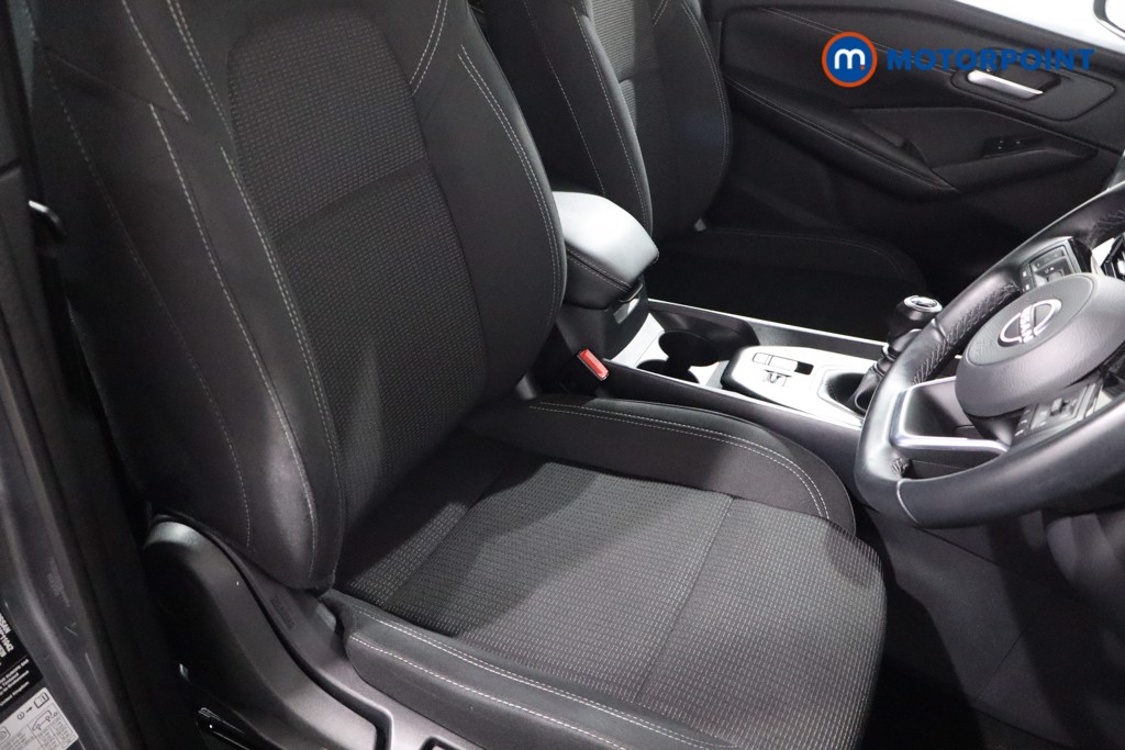 Nissan Qashqai Acenta Premium Manual Petrol SUV - Stock Number (1588773) - 22nd supplementary image