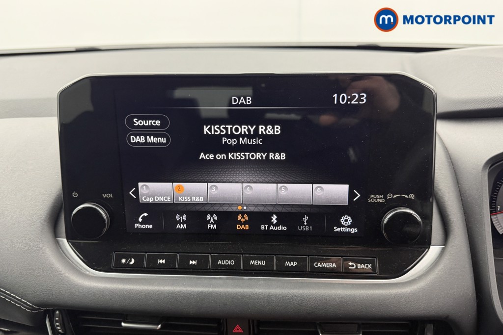 Nissan Qashqai N-Connecta Manual Petrol SUV - Stock Number (1588841) - 5th supplementary image