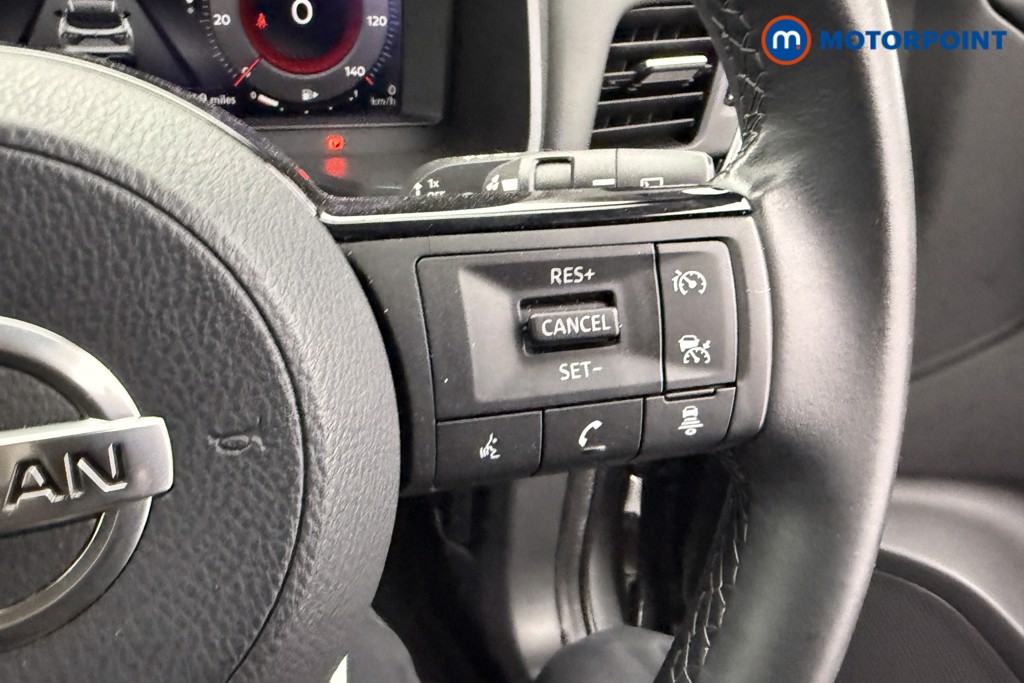 Nissan Qashqai N-Connecta Manual Petrol SUV - Stock Number (1588841) - 13th supplementary image
