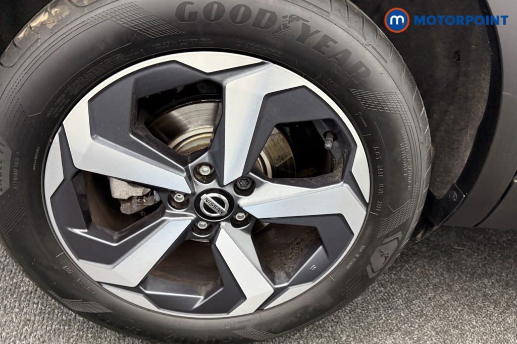 Nissan Qashqai N-Connecta Manual Petrol SUV - Stock Number (1588841) - 30th supplementary image