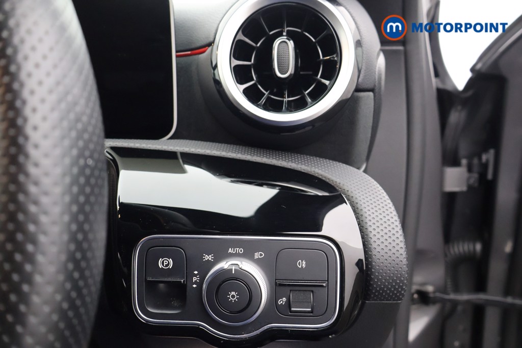 Mercedes-Benz A Class Amg Line Manual Petrol Hatchback - Stock Number (1588861) - 6th supplementary image