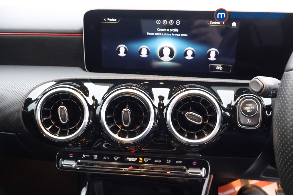 Mercedes-Benz A Class Amg Line Manual Petrol Hatchback - Stock Number (1588861) - 7th supplementary image