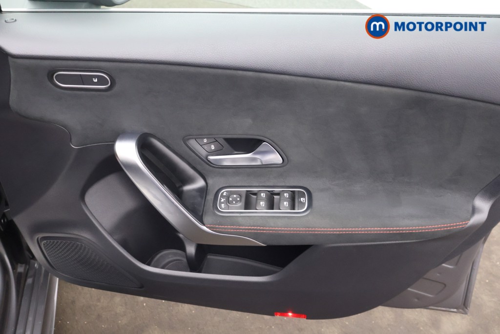 Mercedes-Benz A Class Amg Line Manual Petrol Hatchback - Stock Number (1588861) - 11th supplementary image