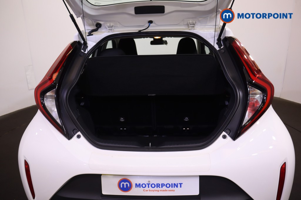 Toyota Aygo X Pure Manual Petrol Hatchback - Stock Number (1588891) - 19th supplementary image