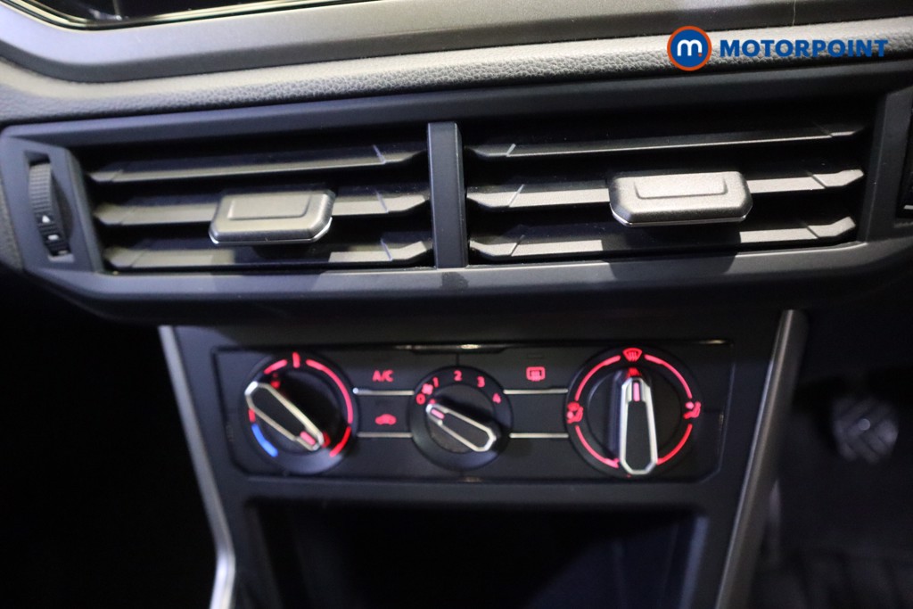 Volkswagen Polo Match Manual Petrol Hatchback - Stock Number (1589528) - 5th supplementary image