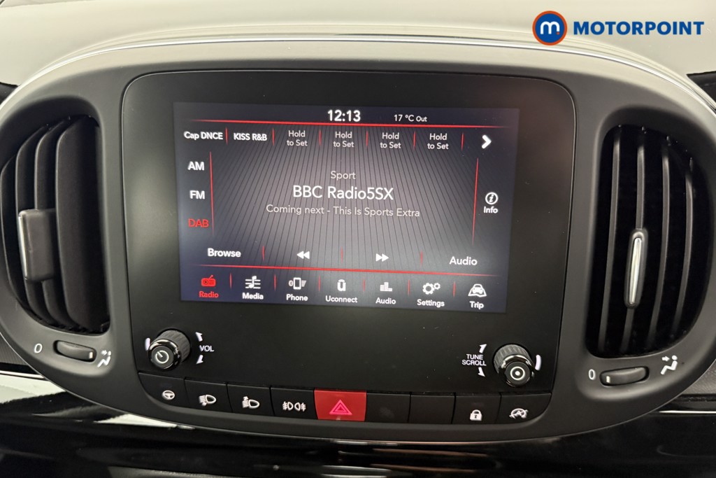 Fiat 500L Cross Manual Petrol Hatchback - Stock Number (1589634) - 5th supplementary image