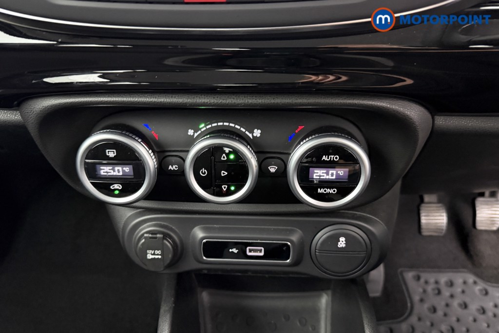 Fiat 500L Cross Manual Petrol Hatchback - Stock Number (1589634) - 9th supplementary image