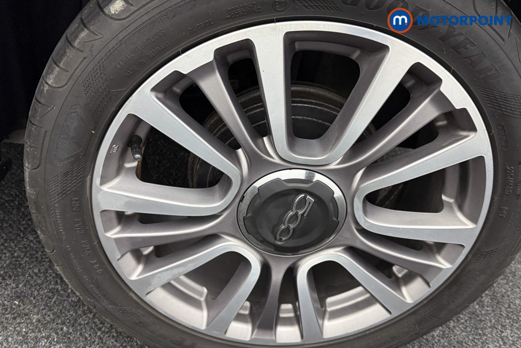 Fiat 500L Cross Manual Petrol Hatchback - Stock Number (1589634) - 25th supplementary image