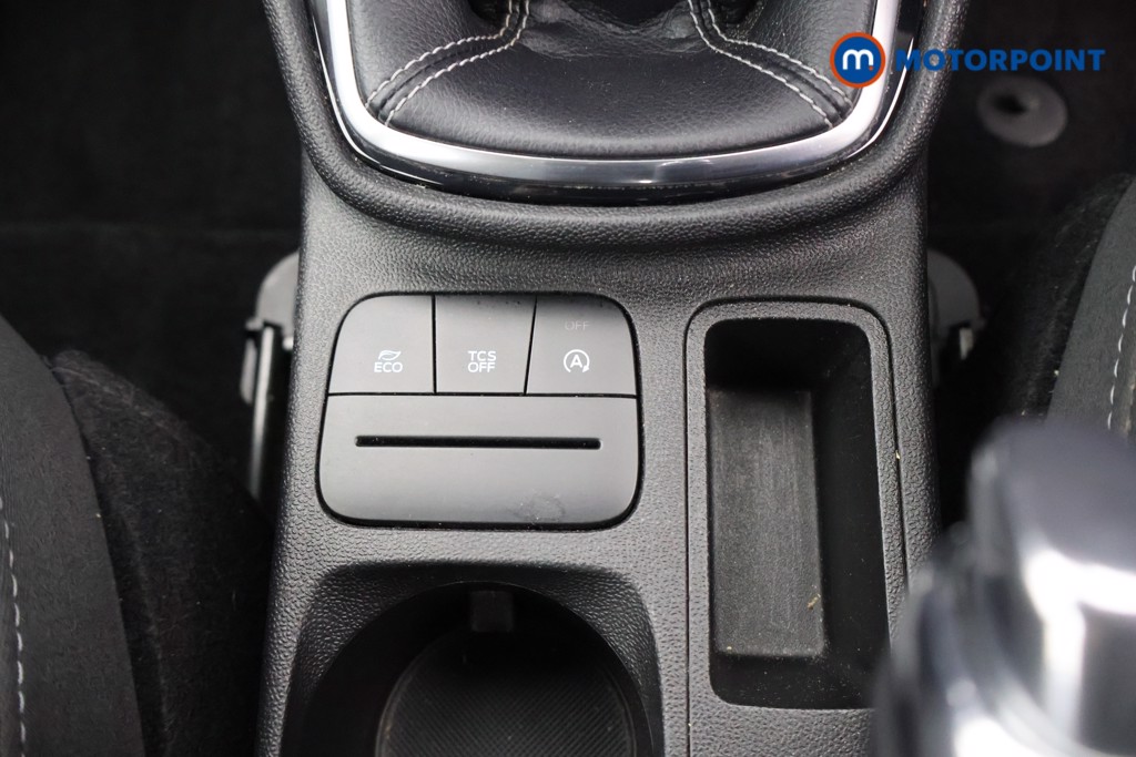 Ford Fiesta Zetec Manual Petrol Hatchback - Stock Number (1589655) - 10th supplementary image
