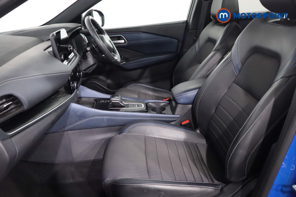 Nissan Qashqai Tekna Automatic Petrol SUV - Stock Number (1589895) - 4th supplementary image