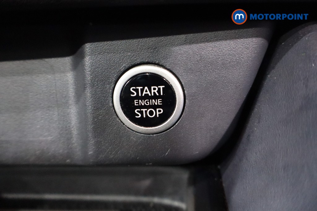 Nissan Qashqai Tekna Automatic Petrol SUV - Stock Number (1589895) - 13th supplementary image