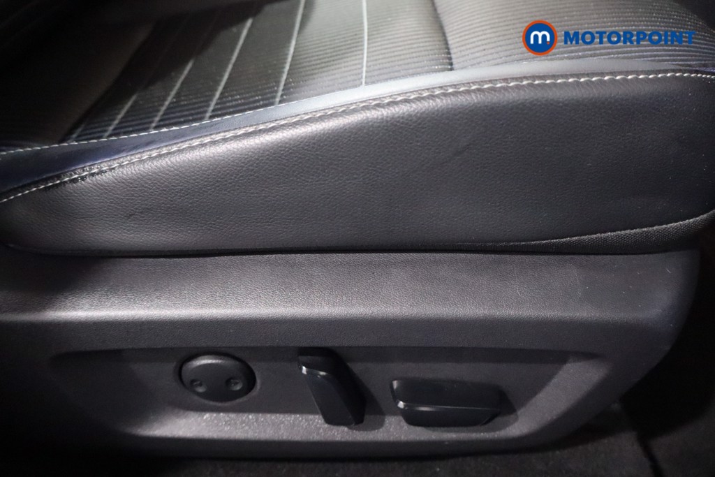 Nissan Qashqai Tekna Automatic Petrol SUV - Stock Number (1589895) - 22nd supplementary image