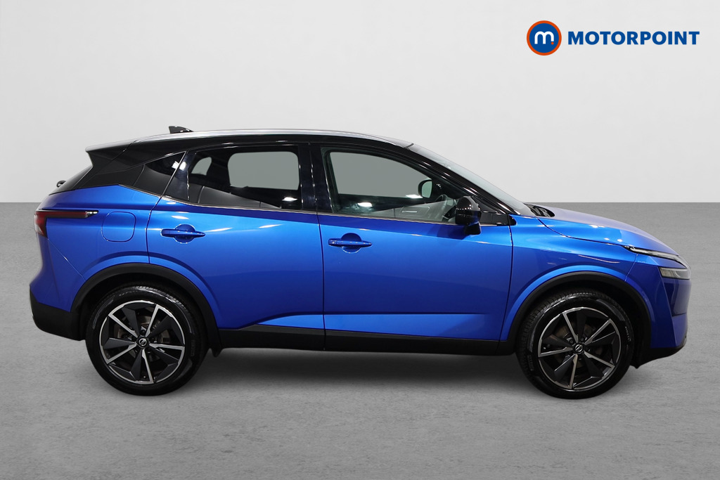Nissan Qashqai Tekna Automatic Petrol SUV - Stock Number (1589895) - Drivers side