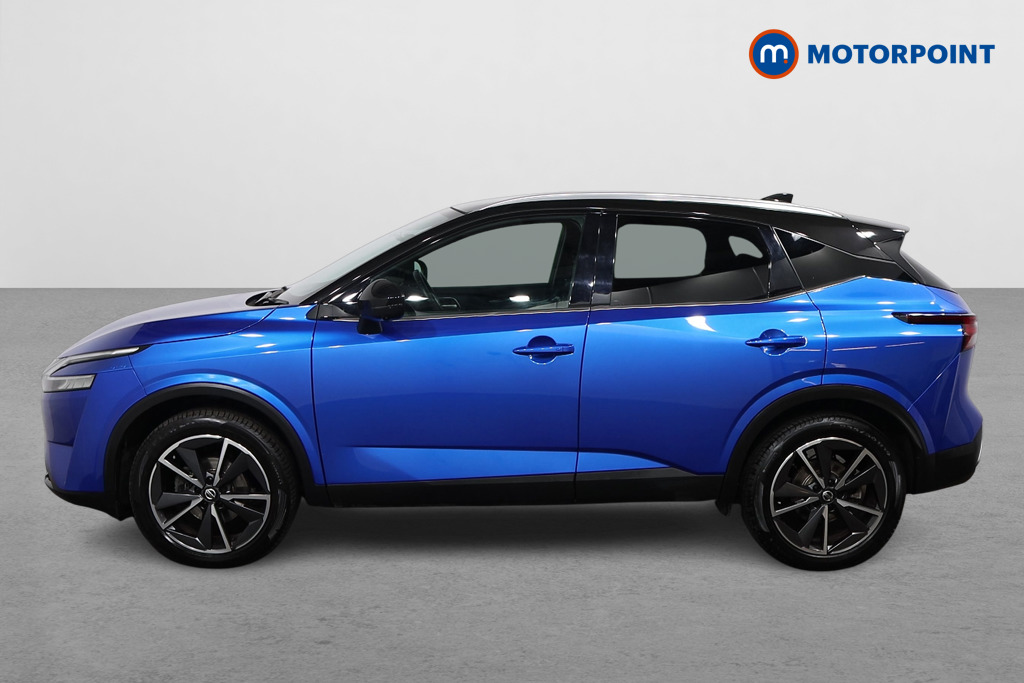 Nissan Qashqai Tekna Automatic Petrol SUV - Stock Number (1589895) - Passenger side