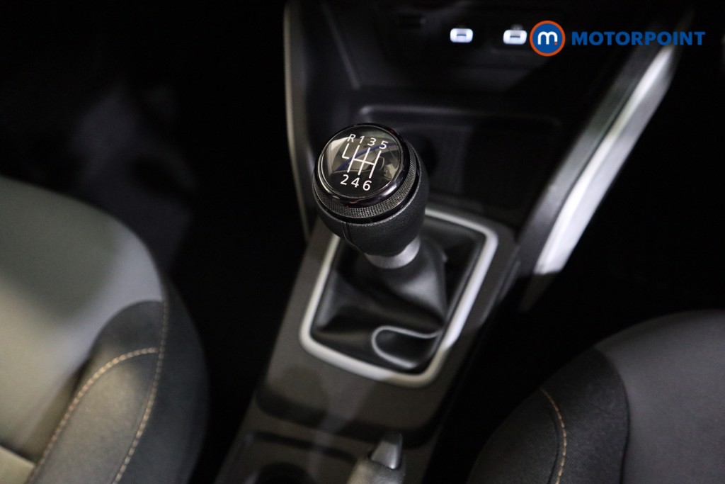 Dacia Duster Extreme Manual Petrol SUV - Stock Number (1589901) - 11th supplementary image