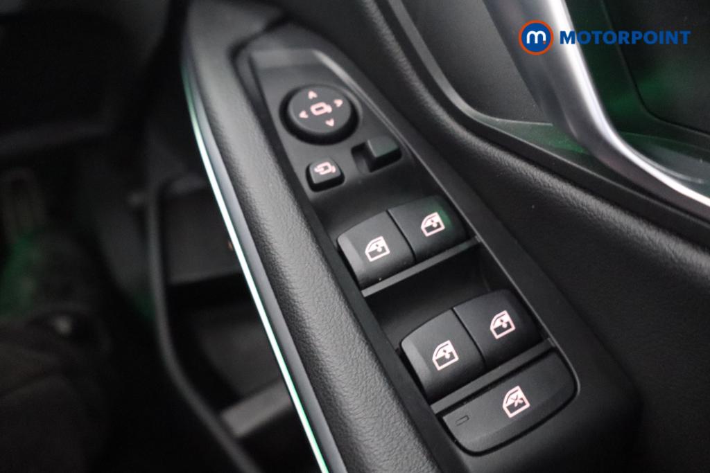 BMW 3 Series M Sport Automatic Petrol Plug-In Hybrid Saloon - Stock Number (1589934) - 12th supplementary image