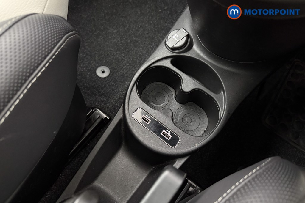 Fiat 500 Dolcevita Manual Petrol Hatchback - Stock Number (1589975) - 11th supplementary image
