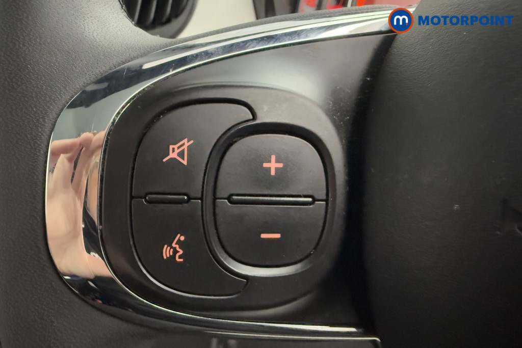 Fiat 500 Dolcevita Manual Petrol Hatchback - Stock Number (1589979) - 3rd supplementary image