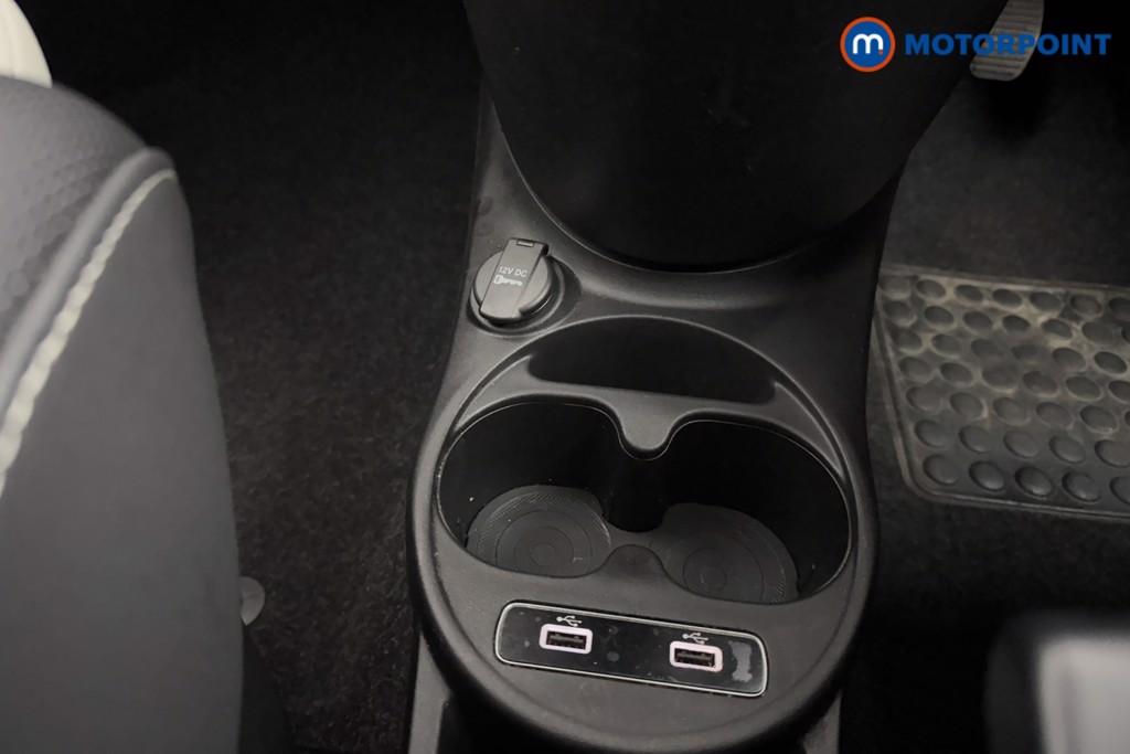 Fiat 500 Dolcevita Manual Petrol Hatchback - Stock Number (1589979) - 12th supplementary image